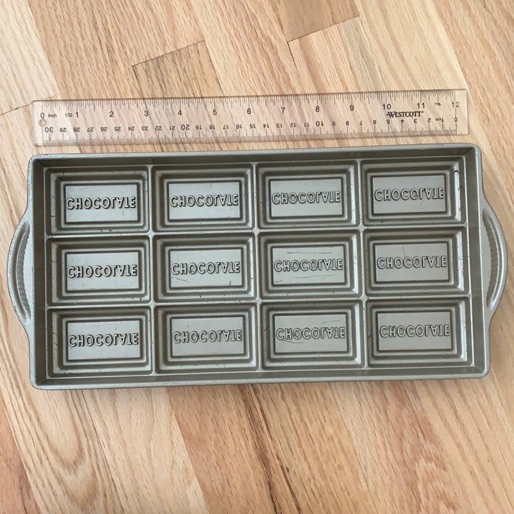 William Sonoma baking tin chocolate Nordic tin